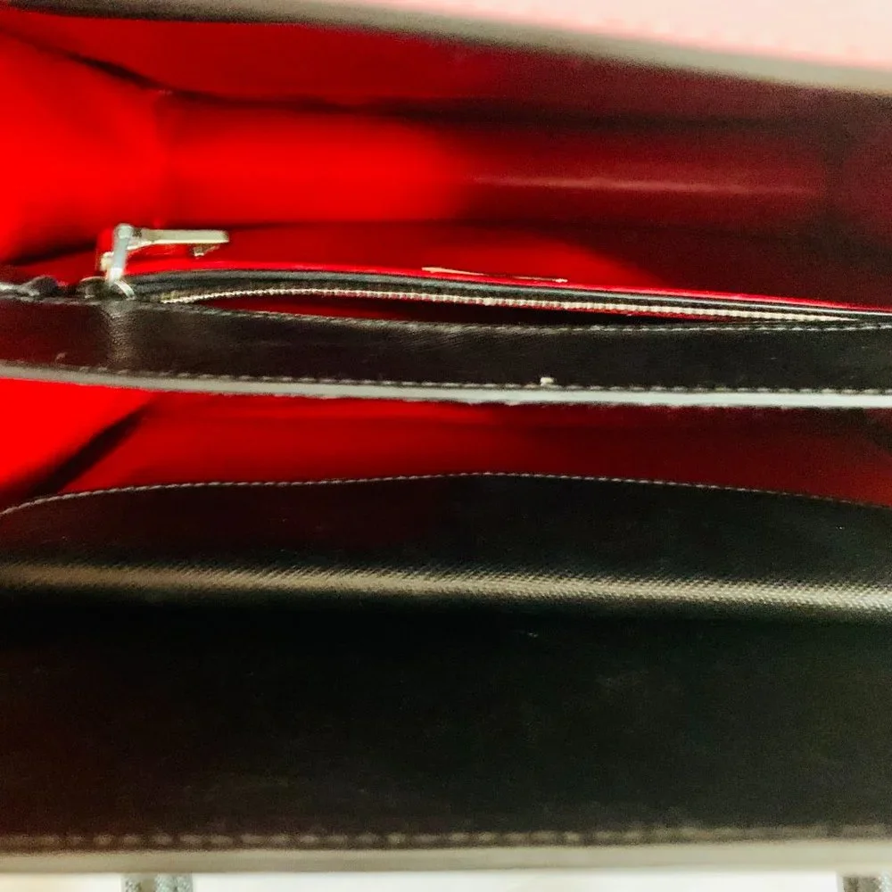 PRADA SAFFIANO LEATHER LIP PRINT HANDLE BAG LIMITED EDITION MADE IN ITALY - Picture 9 of 12